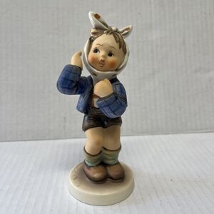 Hummel Goebel W. Germany Porcelain Figurine 217 Boy With Toothache